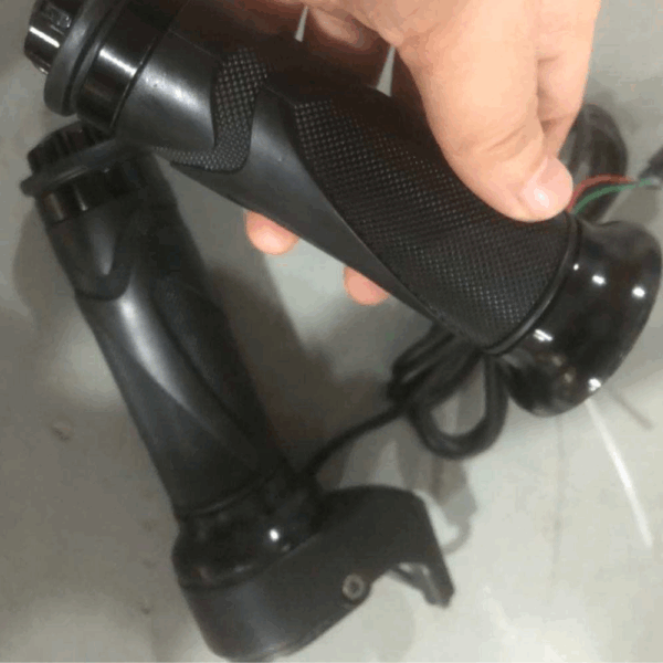 Stealth Bomber Aluminum Full Twist Grips OEM
